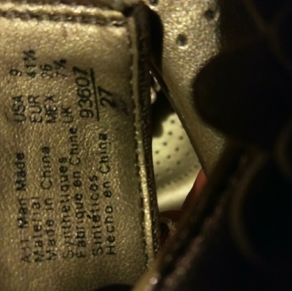 Sandals - Picture 5 of 6